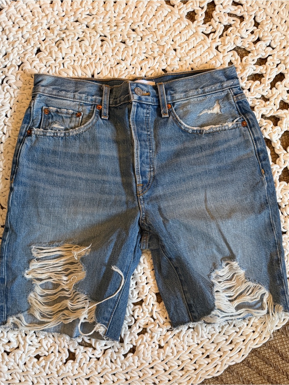 ✨ NWT RE/DONE Loose Long Shorts - Picture 4 of 5